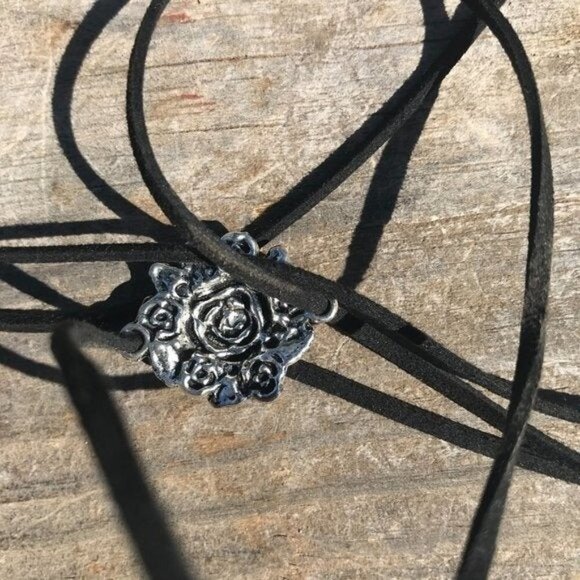 Tie Wrap Floral Rose Silver Bracelet Cuff Yoga Boho Biker Vegan Faux Leather - Picture 10 of 11